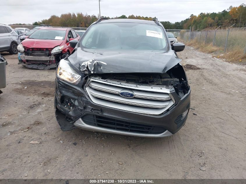 2018 FORD ESCAPE SE - 1FMCU0GD5JUC90011