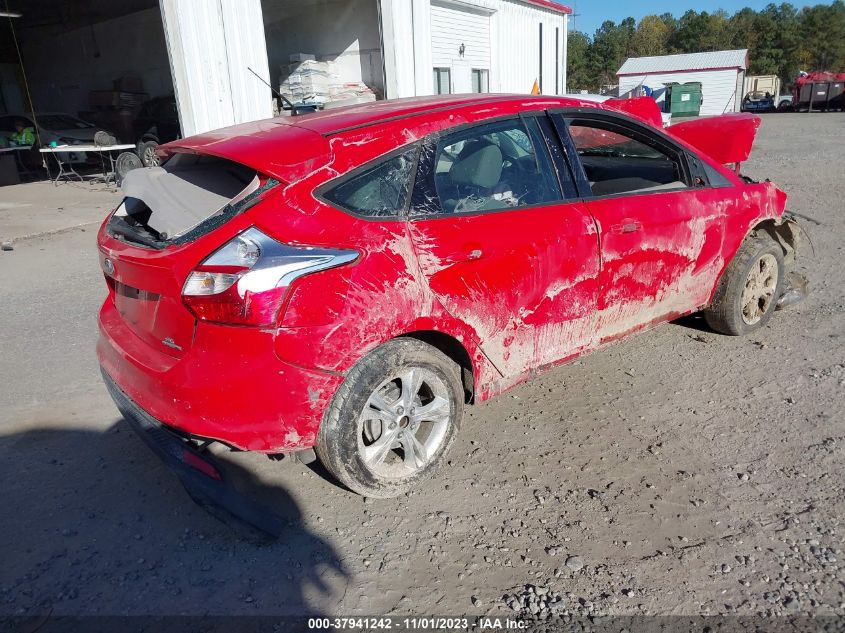2014 FORD FOCUS SE - 1FADP3K29EL369075