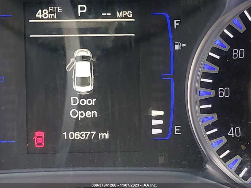 2015 CHRYSLER 200 LX - 1C3CCCFB4FN573322