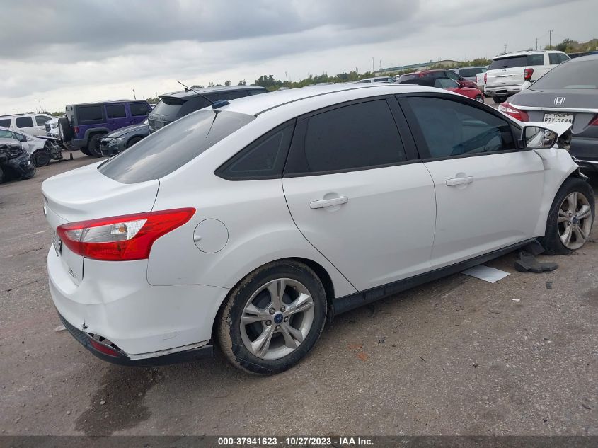 2014 FORD FOCUS SE - 1FADP3F23EL103934