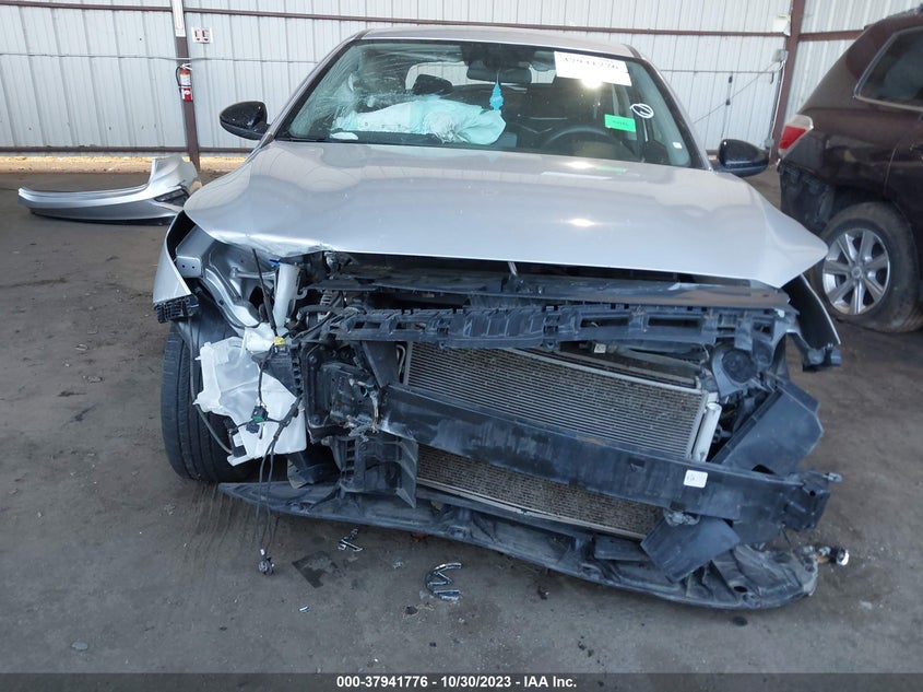 VIN 3KPF24AD7LE211687 2020 KIA FORTE FE/LXS