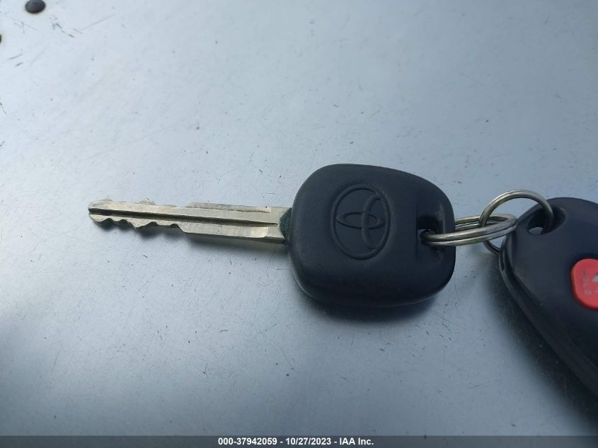 2015 TOYOTA SIENNA LE - 5TDKK3DC4FS549201