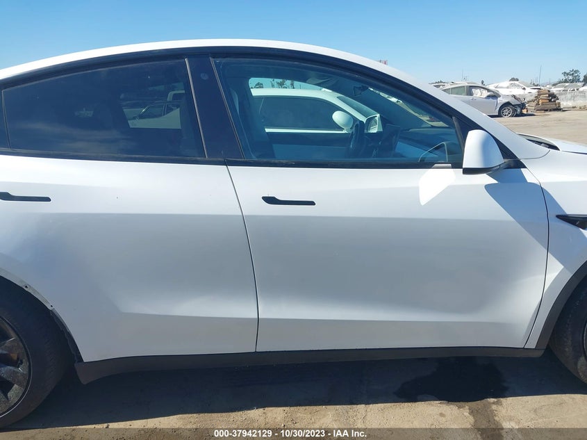 VIN 5YJYGDEE2LF056344 2020 TESLA MODEL Y