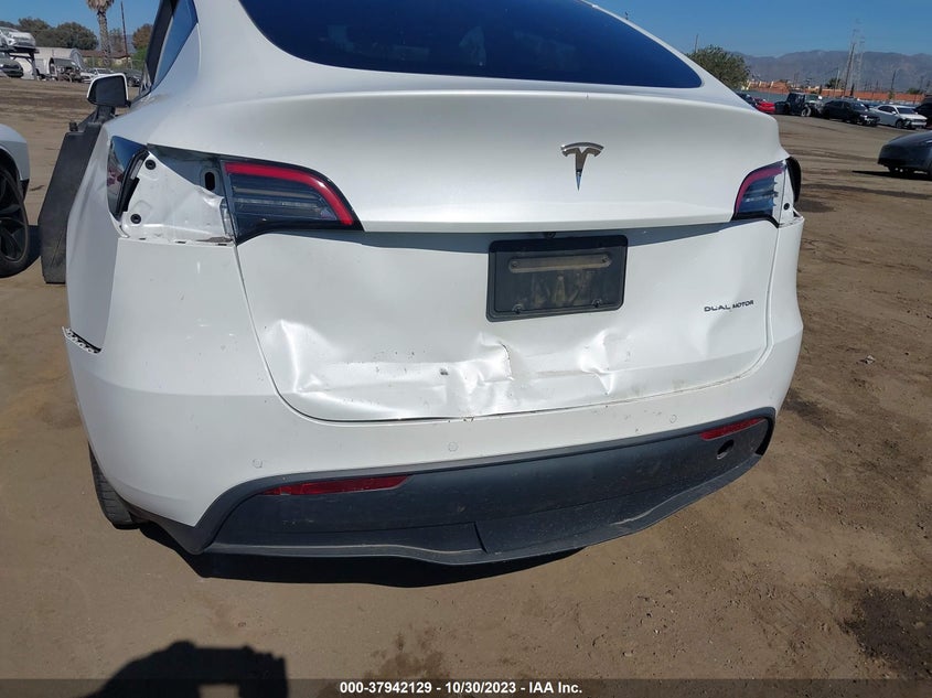 VIN 5YJYGDEE2LF056344 2020 TESLA MODEL Y