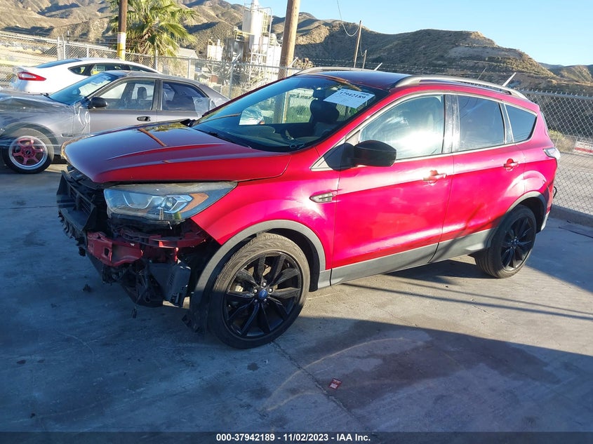 VIN 1FMCU0GD7HUE09087 2017 FORD ESCAPE SE