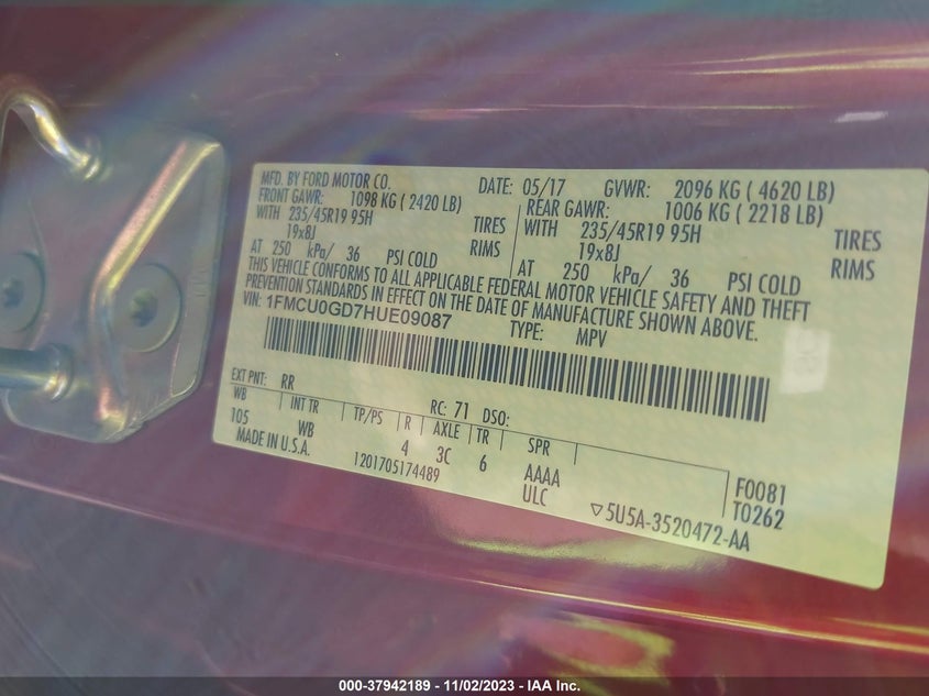 VIN 1FMCU0GD7HUE09087 2017 FORD ESCAPE SE