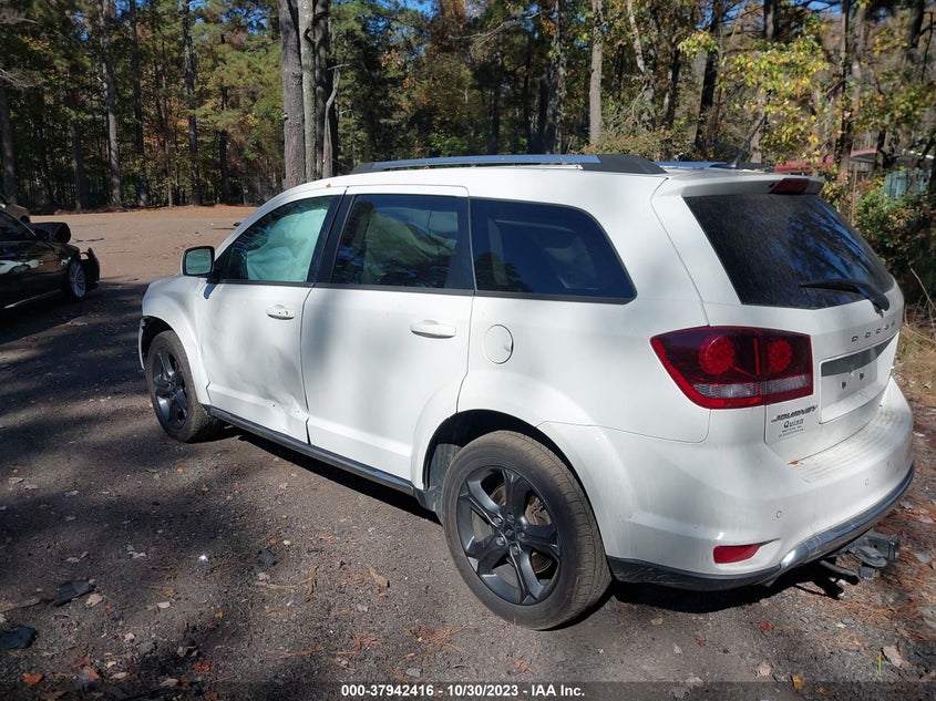 VIN 3C4PDCGG0JT324884 2018 DODGE JOURNEY CROSSROAD