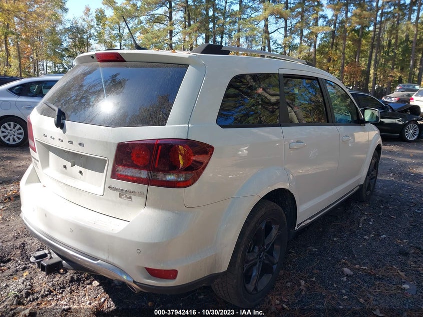 VIN 3C4PDCGG0JT324884 2018 DODGE JOURNEY CROSSROAD