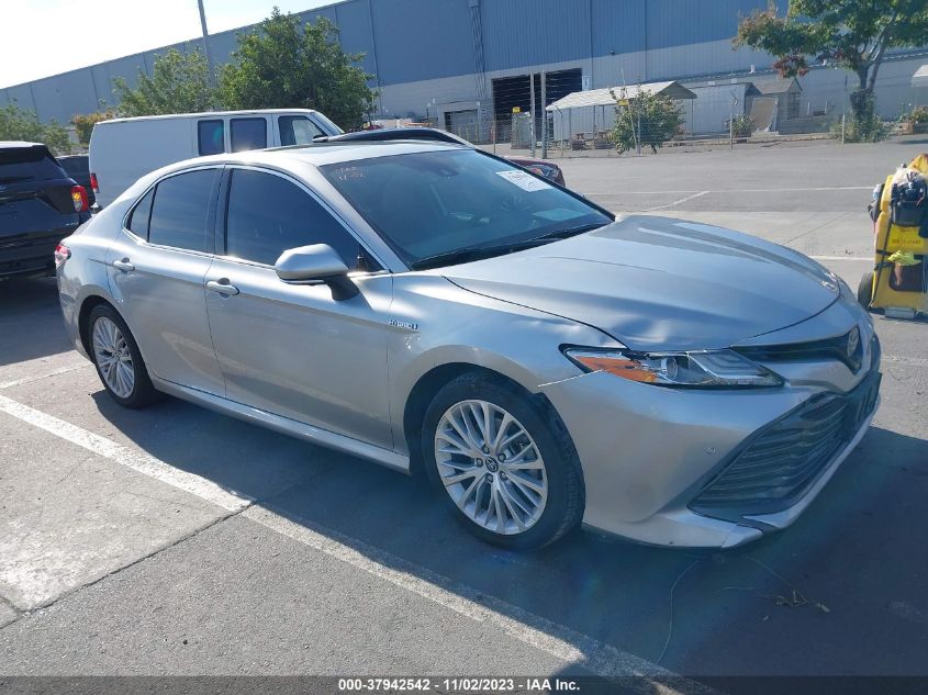 4T1B21HK4KU518117 TOYOTA CAMRY HYBRID 2019