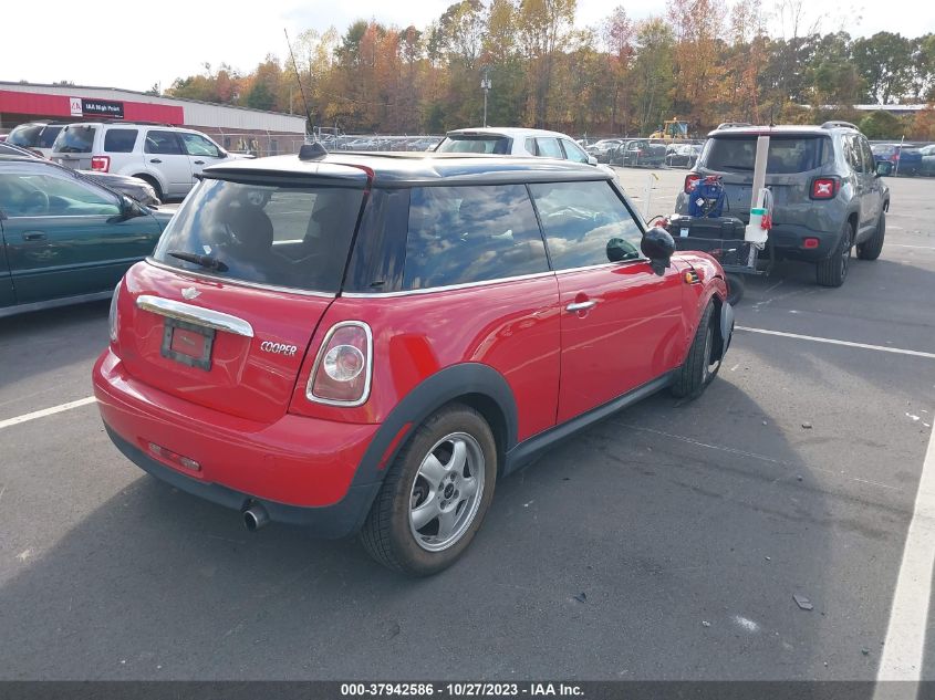 2013 MINI HARDTOP COOPER WMWSU3C54DT679732