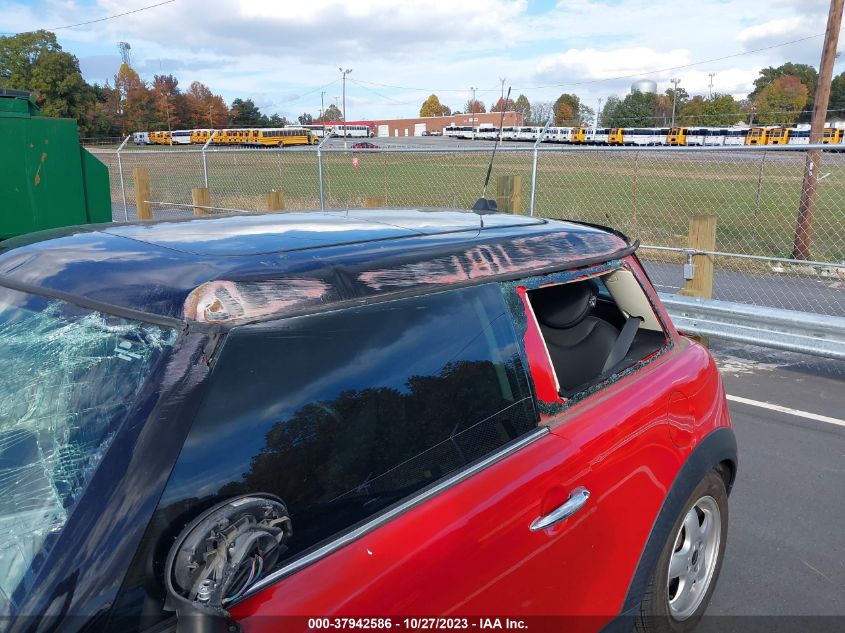 2013 MINI HARDTOP COOPER WMWSU3C54DT679732