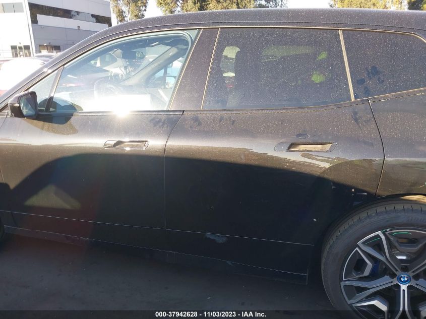 2024 BMW IX XDRIVE50 WB523CF05RCN52089