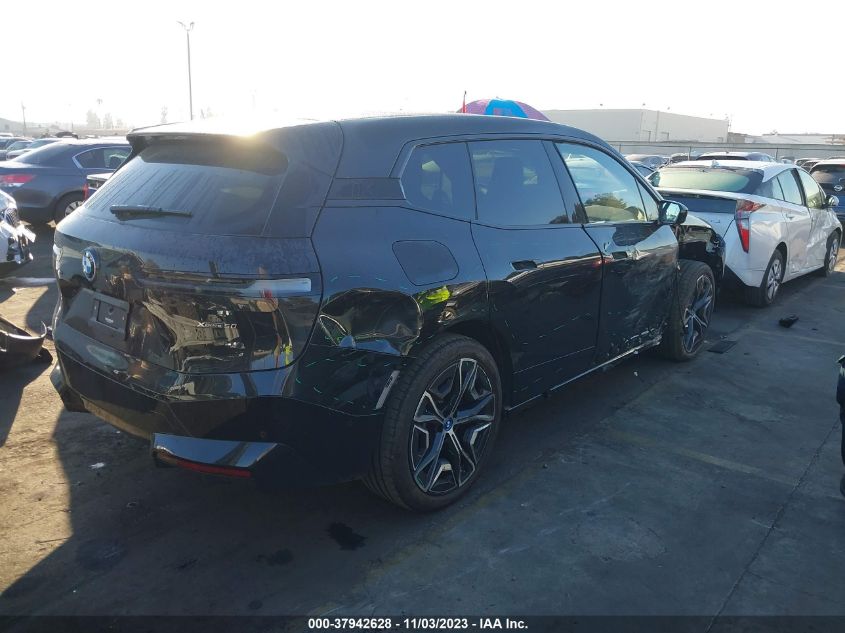 2024 BMW IX XDRIVE50 WB523CF05RCN52089