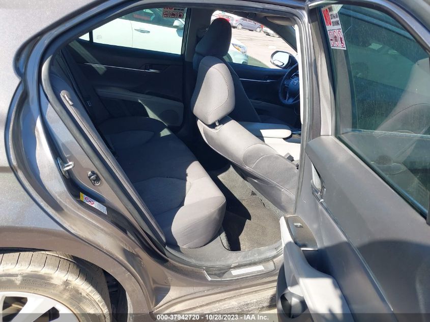2018 TOYOTA CAMRY L/LE/XLE/SE/XSE - 4T1B11HK4JU108774