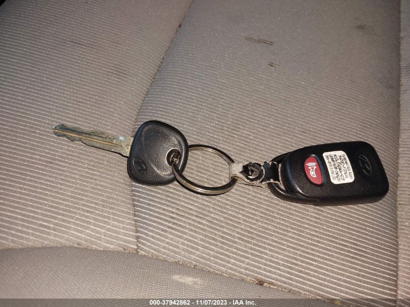 2018 HYUNDAI ELANTRA SE - 5NPD74LFXJH371692