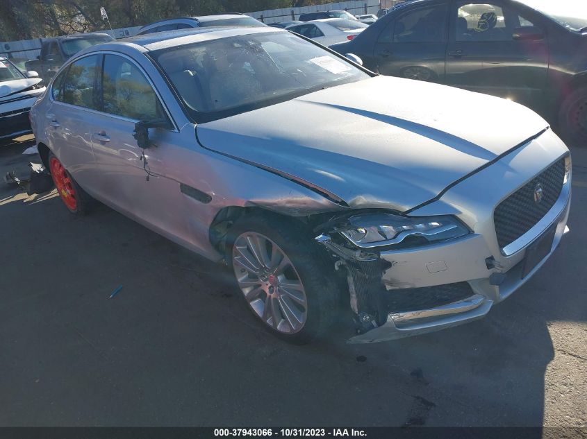 SAJBD4FX3KCY76475 JAGUAR XF 25T PREMIUM 2019
