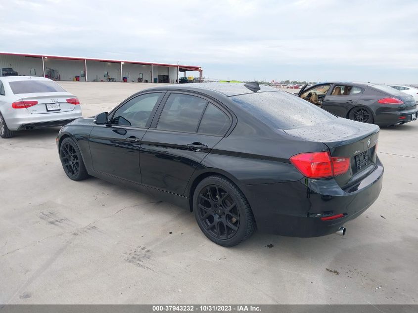 2014 BMW 3 SERIES 320I XDRIVE - WBA3C3G56ENS69408