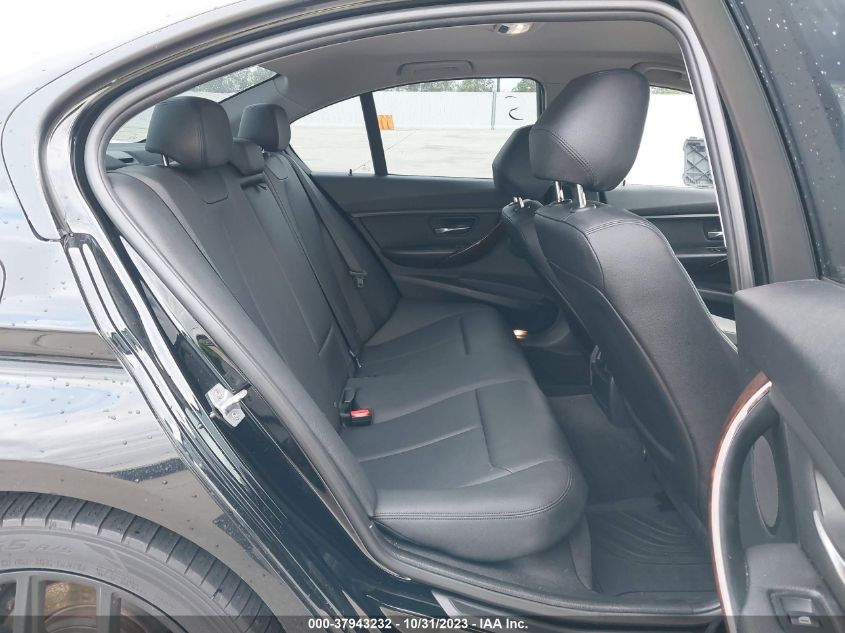 2014 BMW 3 SERIES 320I XDRIVE - WBA3C3G56ENS69408