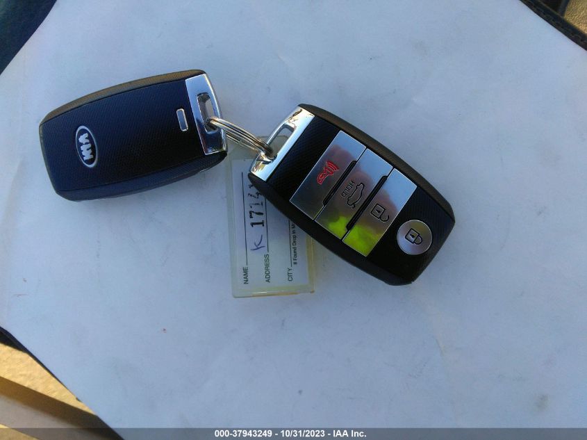 2017 KIA FORTE LX - KNAFK5A83H5690909