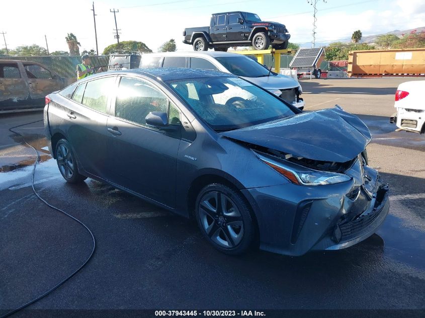 JTDKAMFU7M3144074 Toyota Prius XLE