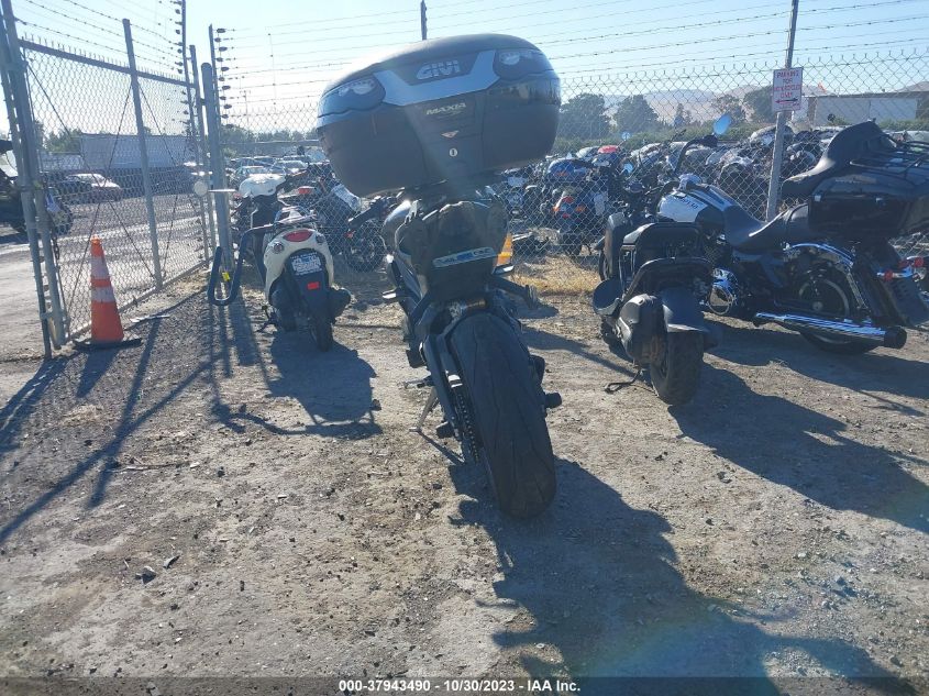2020 TRIUMPH MOTORCYCLE STREET TRIPLE RS SMTA554S7LT976859