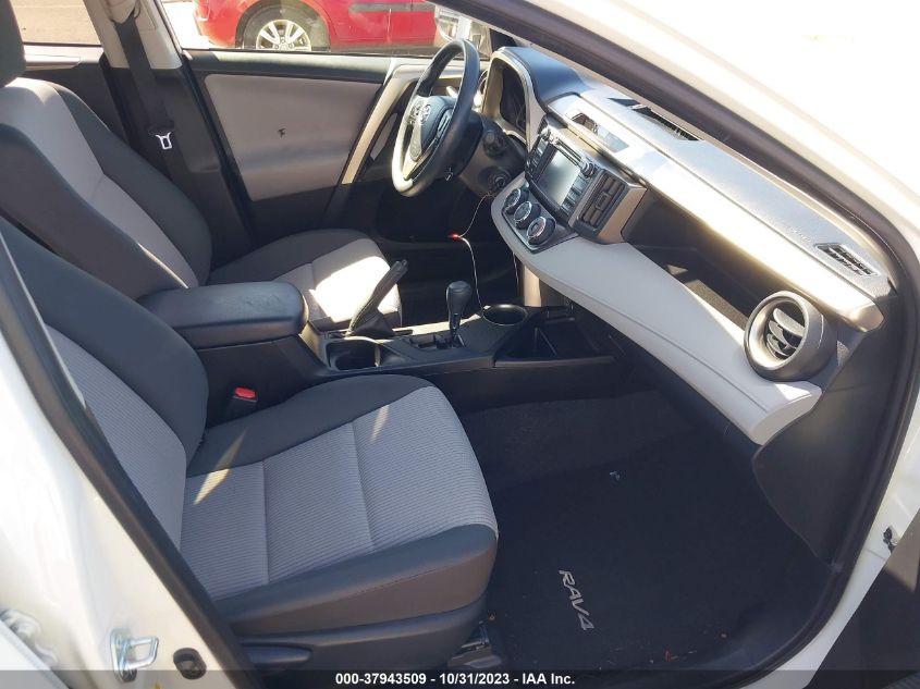 2014 TOYOTA RAV4 LE - JTMBFREV1EJ009405
