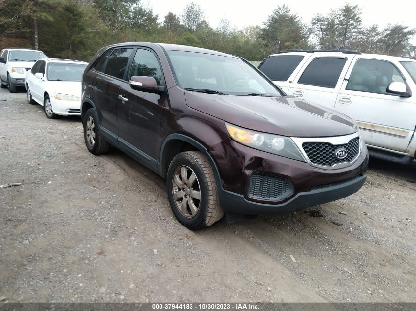 2013 KIA SORENTO LX - 5XYKT3A10DG330939