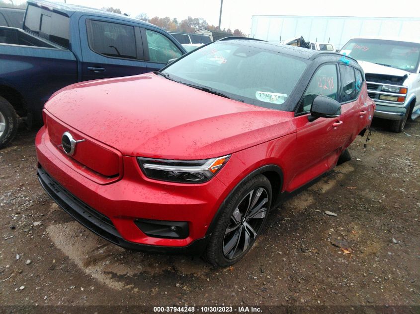 2022 VOLVO XC40 RECHARGE PURE ELECTRIC P8 TWIN ULTIMATE - YV4ED3UB4N2702242