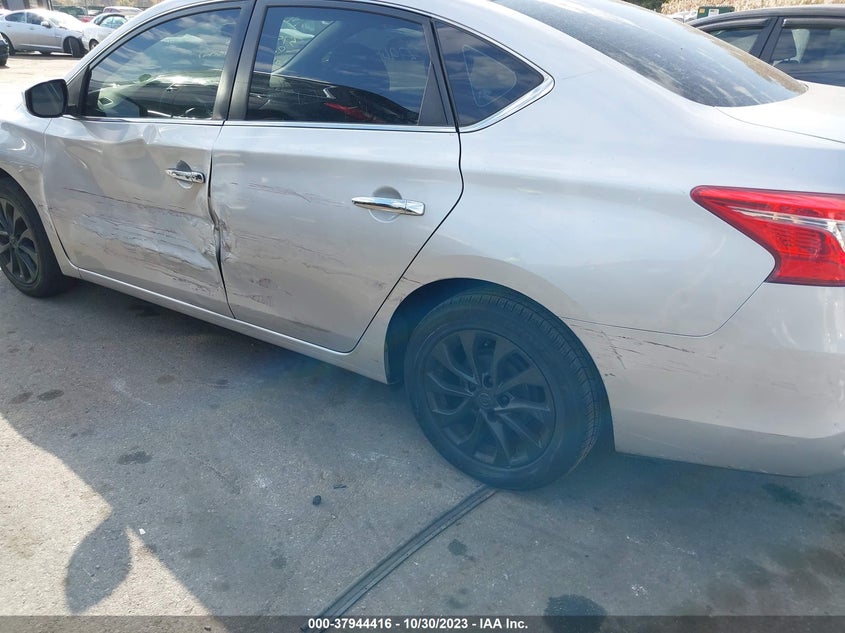 VIN 3N1AB7AP4KY244572 2019 NISSAN SENTRA S/SV/SR/SL