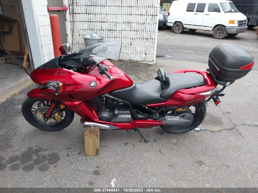 2009 HONDA NSA700 A - JH2RC55199K000214