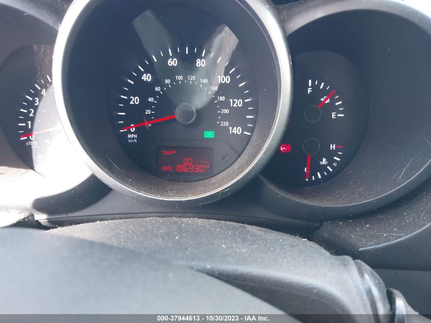 2013 KIA SOUL +/!/SPORT - KNDJT2A62D7580617