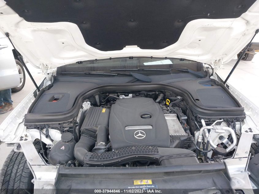 2018 MERCEDES-BENZ GLC 300 - WDC0G4JB8JV061873