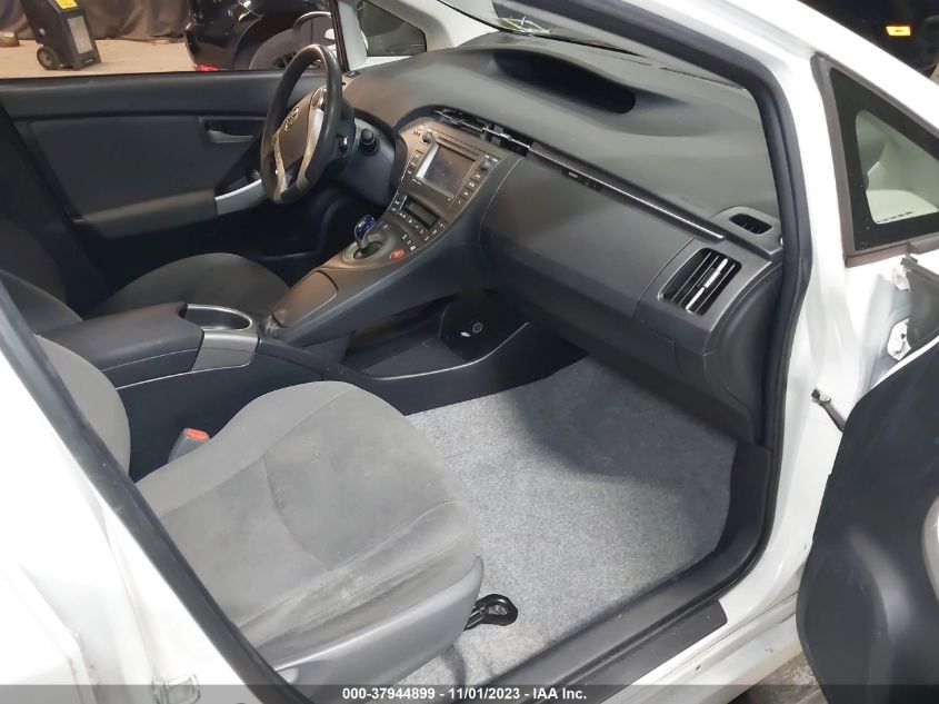 2015 TOYOTA PRIUS THREE - JTDKN3DU5F0450728