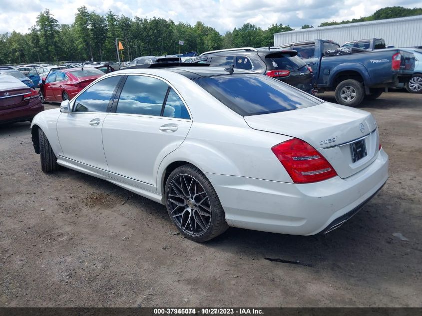 2013 MERCEDES-BENZ S 550 4MATIC - WDDNG9EB8DA497742