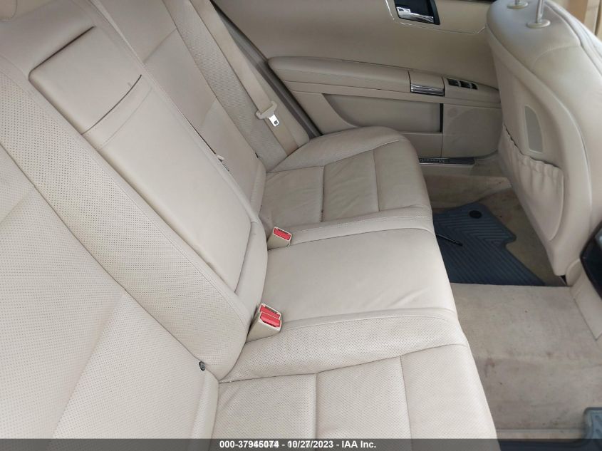 2013 MERCEDES-BENZ S 550 4MATIC - WDDNG9EB8DA497742
