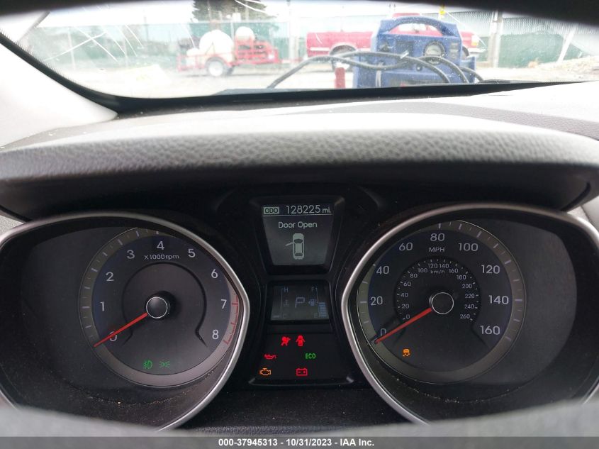 2014 HYUNDAI ELANTRA GT - KMHD35LH4EU218350