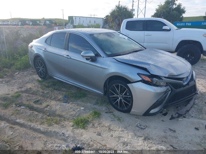 2022 TOYOTA CAMRY SE/NIGHT SHADE - 4T1T11AK6NU641052