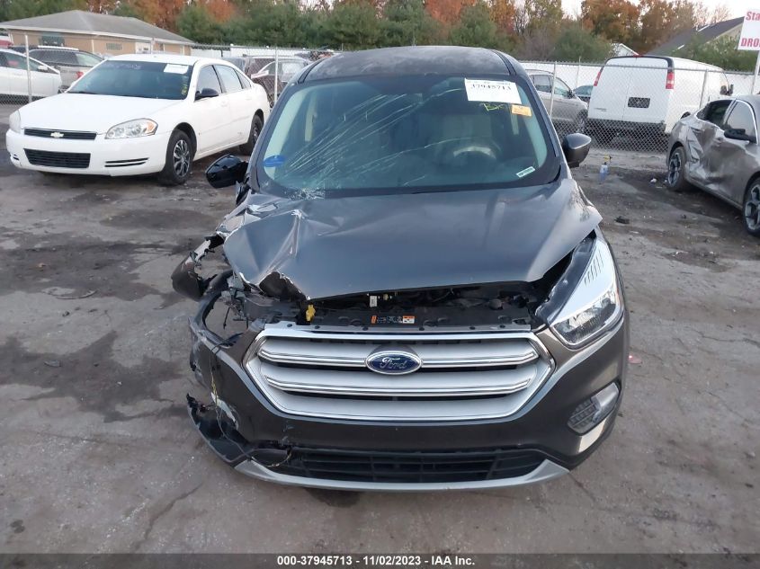 2019 FORD ESCAPE SE - 1FMCU0GDXKUC01213