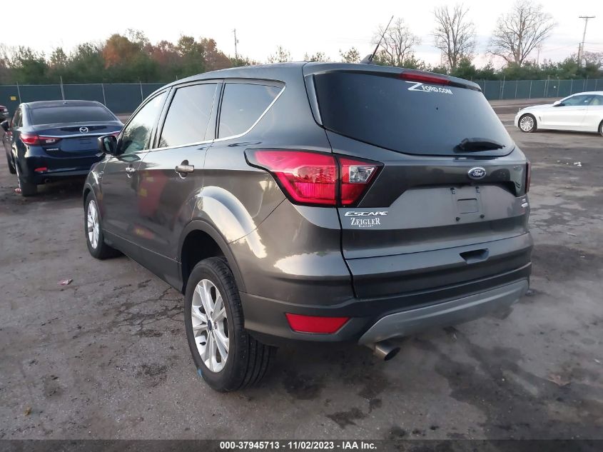 2019 FORD ESCAPE SE - 1FMCU0GDXKUC01213