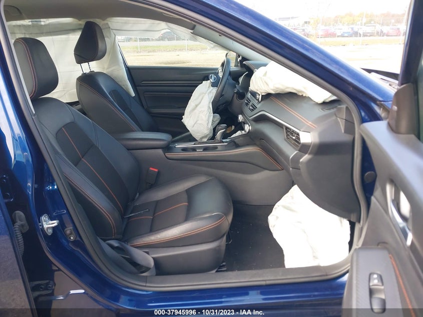 VIN 1N4BL4CV2LC188141 2020 NISSAN ALTIMA SR