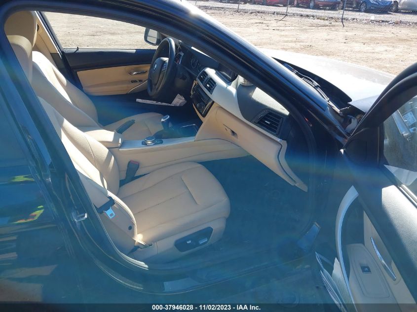 2017 BMW 320I WBA8E1G35HNT72522