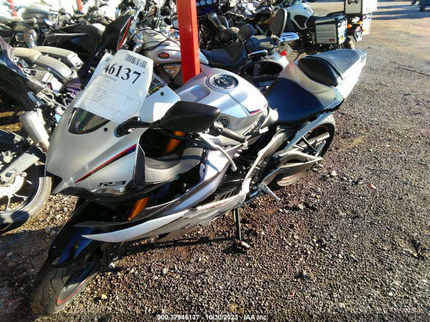 2020 YAMAHA YZFR3 A MH3RH18Y0LK003958