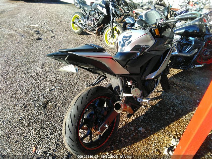 2020 YAMAHA YZFR3 A MH3RH18Y0LK003958
