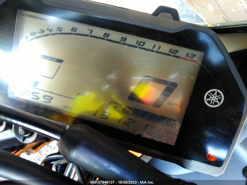 2020 YAMAHA YZFR3 A MH3RH18Y0LK003958
