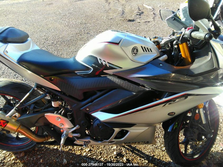 2020 YAMAHA YZFR3 A MH3RH18Y0LK003958