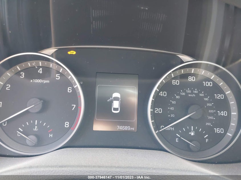 VIN 5NPD84LF4JH321819 2018 HYUNDAI ELANTRA VALUE EDITION