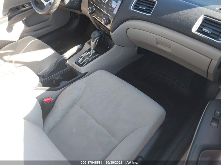 2013 HONDA CIVIC LX - 19XFB2F52DE010951