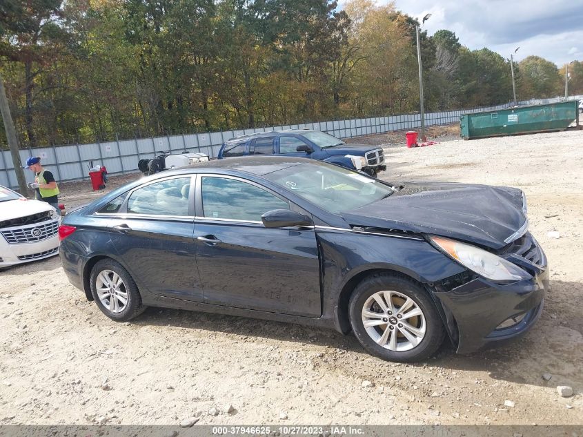 2013 HYUNDAI SONATA GLS - 5NPEB4AC5DH746081