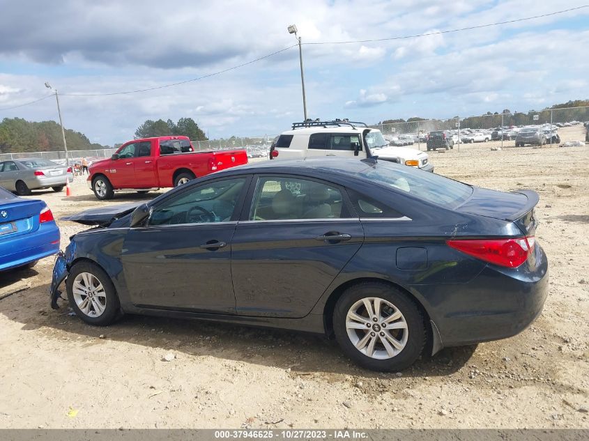 2013 HYUNDAI SONATA GLS - 5NPEB4AC5DH746081