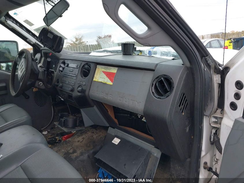 2013 FORD F-350 - 1FTBF3A65DEA70680